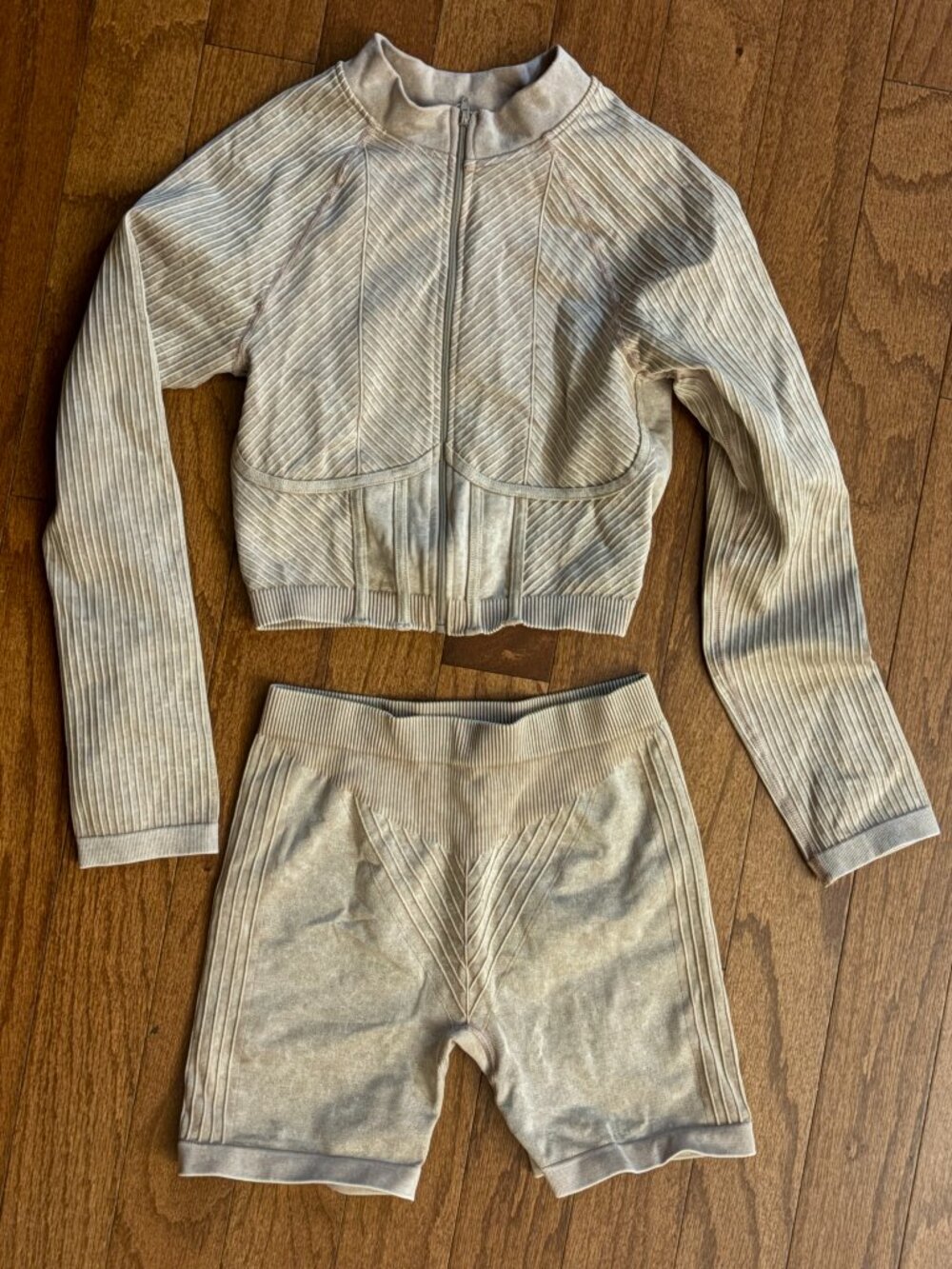 Nova Sport - Tan Activewear Set- Jacket & Shorts ProStretch Small - Fashion NOVA - Picture 1 of 4